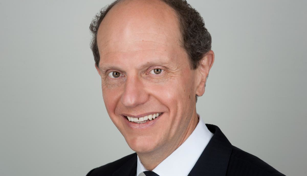 Ray Eitel-Porter, Accenture