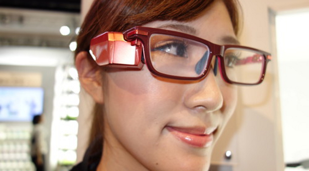 Toshiba smartglasses