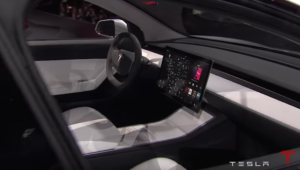 Tesla_Interior