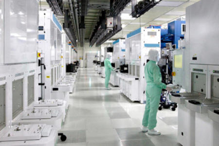 Toshiba clean room