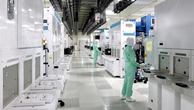 Toshiba clean room