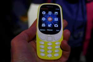 Nokia_3310_Full_Size