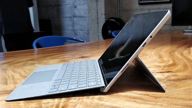 Microsoft Surface Go