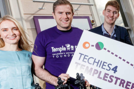 Jamie Heaslip, Temple Street ambassador with Hazel Aherne and Eoin Murphy, AIB