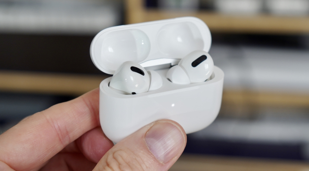 AirPods