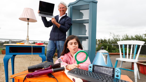 Lily Hughes and WEEE Ireland CEO Leo Donovan