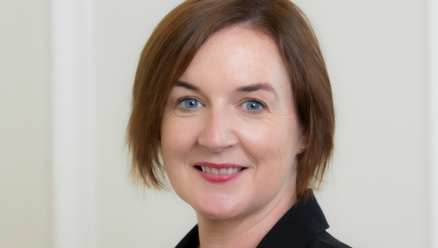 Larissa Feeney, AccountantOnline