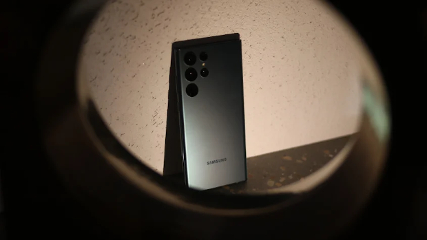 Samsung S22