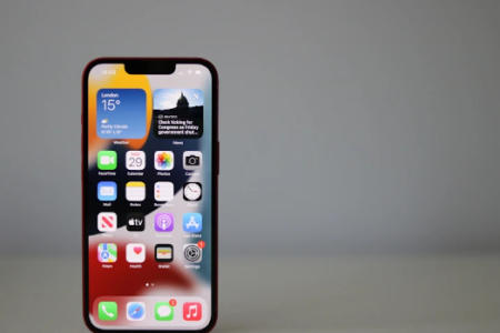 iPhone 13