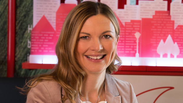 Amanda Nelson, Vodafone