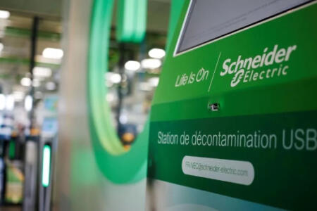 Schneider Decontamination Station