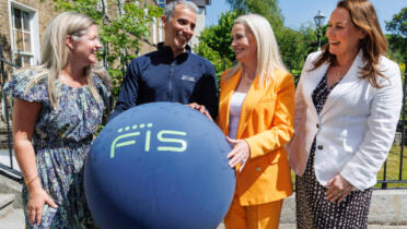 Pictured: Sarah Sweeney and Tarun Bhatnagar, FIS; Minister of State for Trade Promotion, Artificial Intelligence and Digital Transformation Niamh Smyth; Maeve McConnon, IDA Ireland