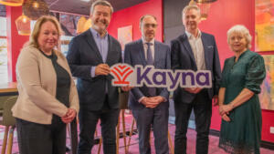 Pictured: Anna-Marie Turley, Enterprise Ireland; Paul Prendergast, Kayna; Minister of State with responsibility for Financial Services, Credit Unions & Insurance Robert Troy; Peter Bermingham, Kayna; and Anne Lanigan, Enterprise Ireland