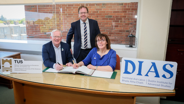 Dublin Institute for Advanced Studies and Technological University of the Shannon sign landmark MOU to enhance research collaboration.