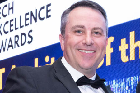 Lorcan Cunningham, Savenet