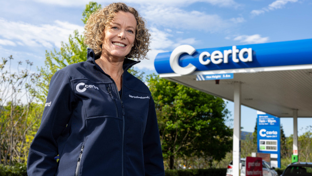 Orla Stevens, Certa