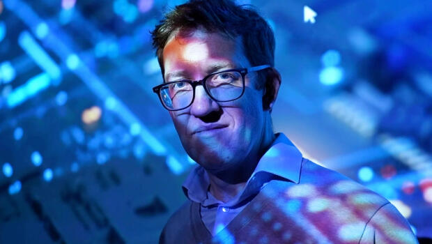 Brian MacNamee, Insight