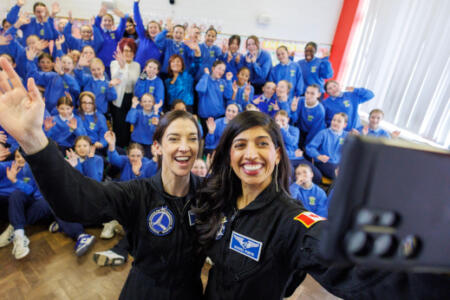 Pictured: Dr Norah Patten and Dr Shawna Pandya with pupils from St. Canice’s Girls’ School, Finglas, Dublin