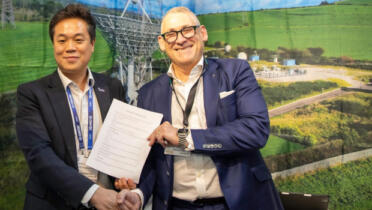 Dr Sunghee Lee, Contec and Rory Fitzpatrick, National Space Centre