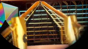 Quantum computing chips