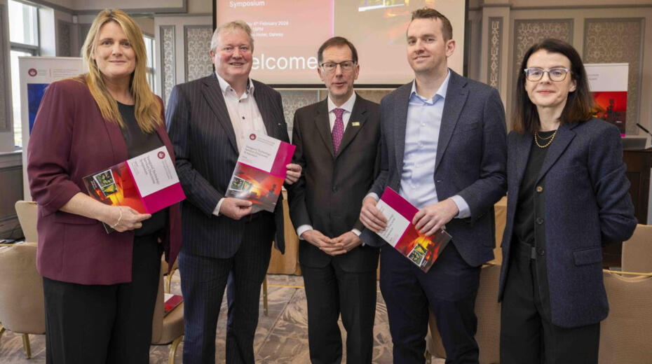 Pictured: Aoife Duffy, University of Galway; Tom Shiel, Medtronic; Prof David Burn, University of Galway; Prof Ted Vaughan; Institute for Health Discovery and Innovation; and Dr Emer Feerick, Medtronic